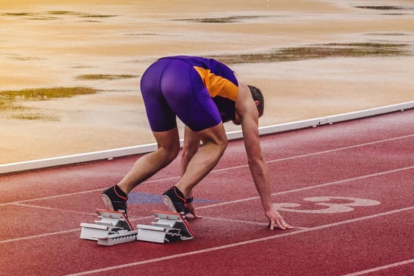 Why Bad Runners (and Leaders) Look Back At The Finish Line